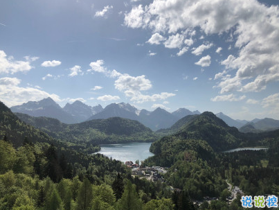 外面大風(fēng)的句子說說帶圖片 風(fēng)太大的心情短語發(fā)朋友圈13