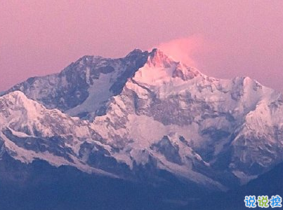 朋友圈曬雪景的句子帶圖片 下雪說說唯美簡(jiǎn)短配圖11