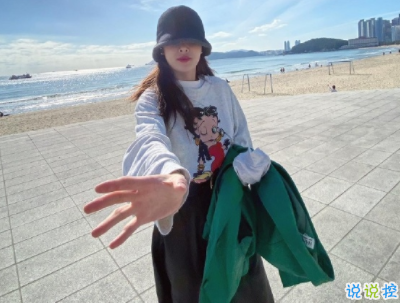 人生感悟經(jīng)典句子帶圖片 一生收益的經(jīng)典說(shuō)說(shuō)4