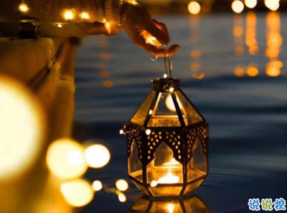 經(jīng)典說說帶圖片別人比贊 微信意義深遠(yuǎn)的句子配圖1