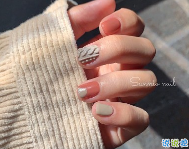 美甲怎么發(fā)朋友圈說說 曬美甲的說說簡單個(gè)性帶圖片1