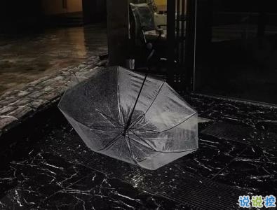 失眠朋友圈文案帶圖片 四下無(wú)人的夜最想聽(tīng)你的晚安11