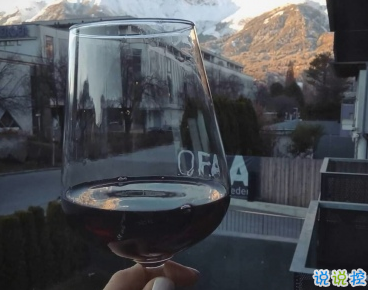 抖音傷感說(shuō)說(shuō)短語(yǔ) 忍不住心疼流淚的傷感說(shuō)說(shuō)1