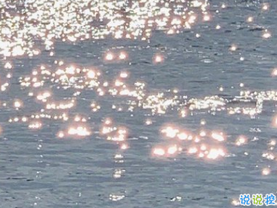 愛而不得悲傷文案 遺憾錯(cuò)過的感情句子配圖12