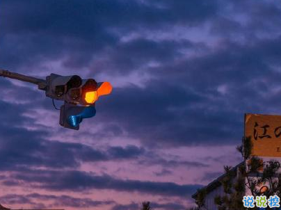 女生個(gè)性說(shuō)說(shuō)帶圖片 少見(jiàn)簡(jiǎn)短精辟的句子8