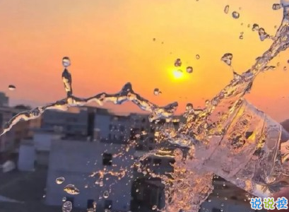 很現(xiàn)實(shí)的人生感悟精辟 讓人清醒的現(xiàn)實(shí)句子1