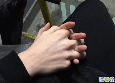 微信經(jīng)典說說霸氣十足 嘴要甜心要狠該留留該滾滾2