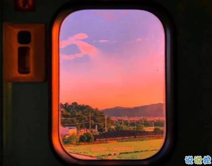 很暖很治愈的短句帶唯美圖片 打不開的心結(jié)就系成蝴蝶結(jié)10