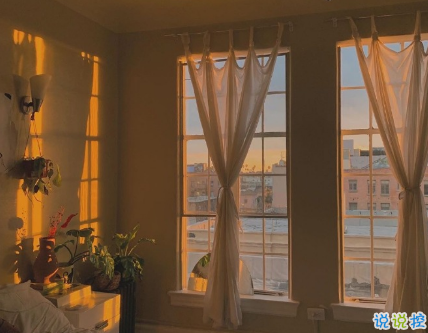 八月早安勵志正能量的句子帶圖片 乘風(fēng)破浪讓自己發(fā)光2