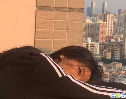 既現(xiàn)實(shí)又深?yuàn)W的句子圖片精辟 所有失去的會(huì)以另一種方式歸來(lái)5