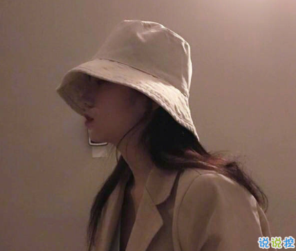 句句入心的唯美句子帶圖片 若答非所問便已是答了14