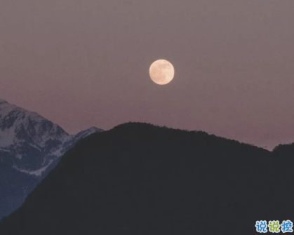 一秒淚崩的說說壓抑心情 不甘做朋友不敢做戀人13