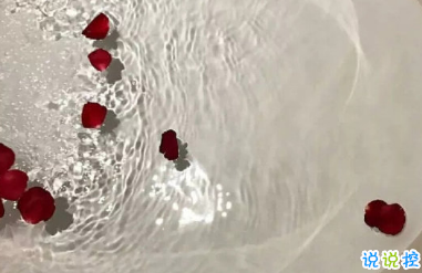 最新傷感唯美個(gè)性簡(jiǎn)短詩(shī)意說(shuō)說(shuō) 年華虛度空有一身疲倦2