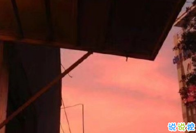 最新傷感唯美個(gè)性簡(jiǎn)短詩(shī)意說(shuō)說(shuō) 年華虛度空有一身疲倦10