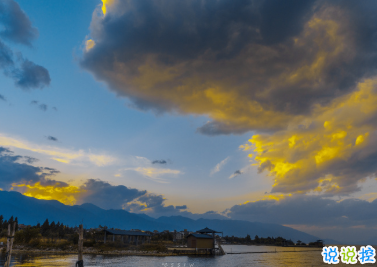 賦有哲理的15條精選句子 生未百年死不孤獨(dú)1