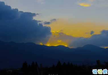 賦有哲理的15條精選句子 生未百年死不孤獨(dú)4