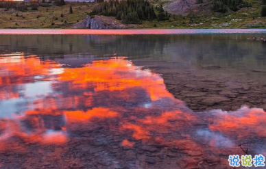 中秋節(jié)甜甜的朋友圈文案 甜甜的月餅蘊(yùn)藏著甜甜的祝愿1