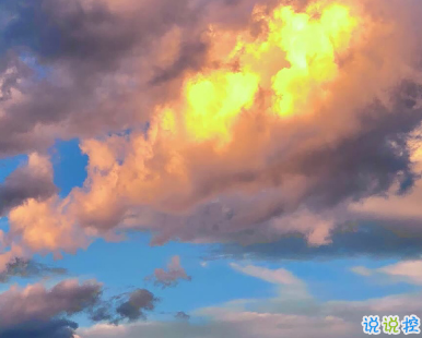 十一月發(fā)朋友圈的優(yōu)美文藝說說 沒有意外遇見你是我的必然2