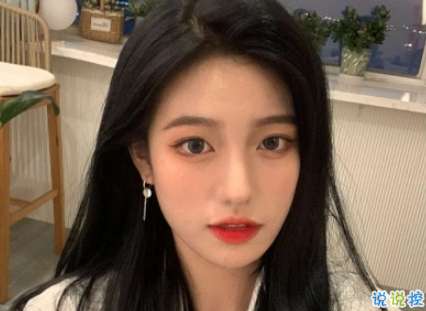 教女人怎么變得大方且有氣質(zhì)文案 除了自渡他人愛莫能助1