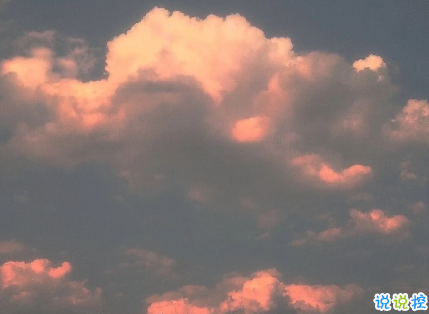 適合冬季表達(dá)思念的句子 想念對(duì)方卻不敢打擾的句子2