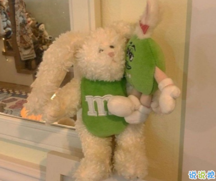 2021朋友圈經(jīng)典的一句話心情說說 讓你想微信置頂?shù)奈陌?