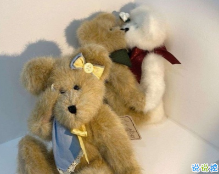 2021朋友圈經(jīng)典的一句話心情說說 讓你想微信置頂?shù)奈陌?