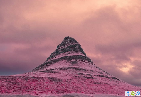 適合跨年發(fā)的溫暖簡(jiǎn)短句子2021 新年快樂招財(cái)進(jìn)你2