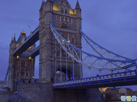 很喪卻充滿希望的句子帶圖片 經(jīng)典朋友圈勵志簡潔句子3