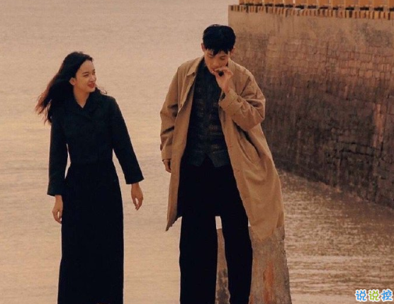 寫給白月光和朱砂痣的經(jīng)典文案 白月光和朱砂痣的區(qū)別2