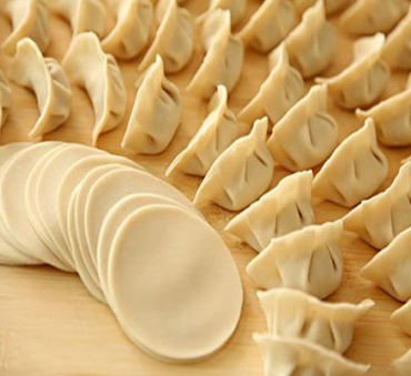 過年在家包餃子的搞笑說說 自己包餃子的幽默心情說說2