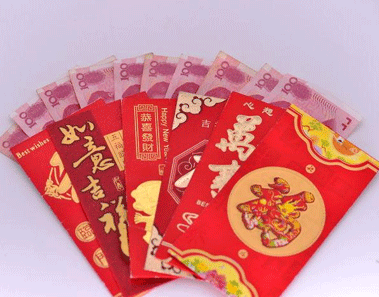 過(guò)年收到壓歲錢(qián)的心情說(shuō)說(shuō) 收到壓歲錢(qián)的幽默心情文案2
