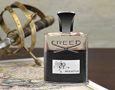 那些充滿詩意的唯美香水文案配圖 很讓人驚艷的香水文案6