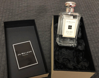 那些充滿詩意的唯美香水文案配圖 很讓人驚艷的香水文案7