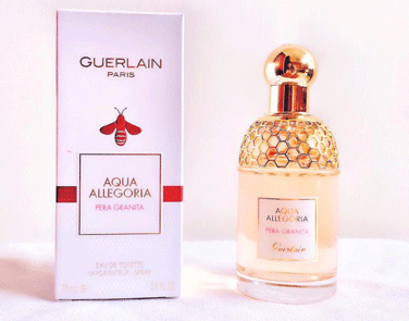 那些充滿詩意的唯美香水文案配圖 很讓人驚艷的香水文案9