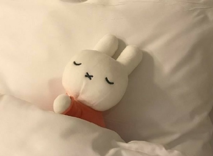 形容一個(gè)人很無(wú)聊的句子說(shuō)說(shuō)心情 一個(gè)人待著很無(wú)聊的句子發(fā)朋友圈2