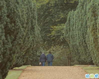 不會爛大街的傷感說說帶圖片 2021傷感的高質(zhì)量的文案2