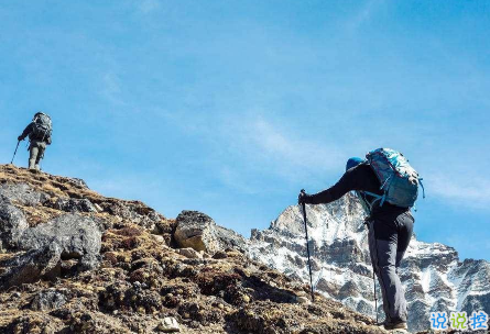 爬山發(fā)朋友圈的精美句子 爬山感悟的心情句子2