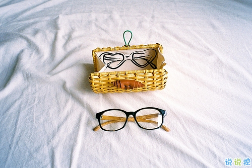 對(duì)于感情我認(rèn)輸?shù)恼f(shuō)說(shuō)帶圖片 心碎難過(guò)說(shuō)說(shuō)感到撕心裂肺6