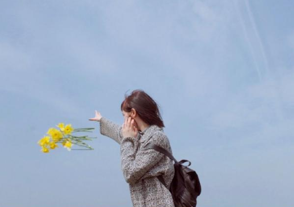 愛情中的甜蜜小句子 喜歡一個人的文藝小清新說說帶圖片13