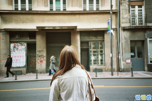 2019最新霸氣獨(dú)特的說說帶圖片 現(xiàn)在很受歡迎的一些個(gè)性句子14