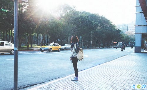 很勵(lì)志的關(guān)于成長(zhǎng)青春和夢(mèng)想的感悟人生的說(shuō)說(shuō)帶圖片2