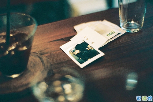 2019抖音經(jīng)典愛情說說帶圖片 長(zhǎng)大后逐漸懂得的愛情道理9