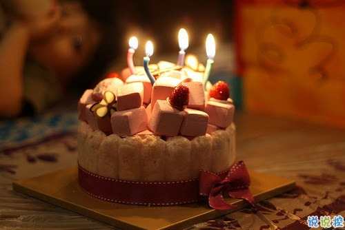 朋友圈曬美食的搞笑說(shuō)說(shuō)帶圖片 關(guān)于吃貨的說(shuō)說(shuō)簡(jiǎn)短精辟20199