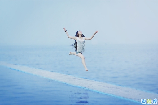 適合發(fā)朋友圈的經(jīng)典勵(lì)志說(shuō)說(shuō)帶圖片 太經(jīng)典的哲理說(shuō)說(shuō)大全配圖14