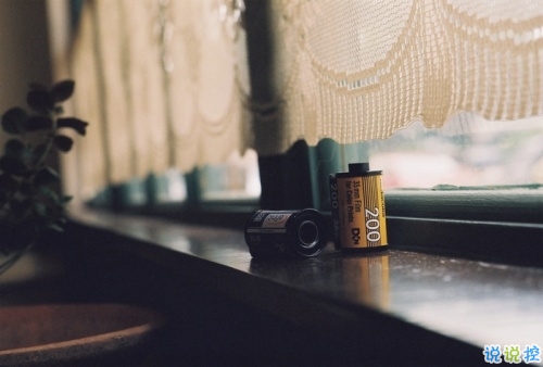 關(guān)于生活的文字控唯美英文說說帶圖片 很經(jīng)典現(xiàn)實的英文說說大全3