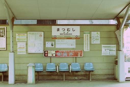 關(guān)于成長生活現(xiàn)實還有喜歡的人的精辟說說帶圖片10