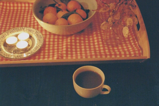 用文字勾勒出淡淡憂傷的傷感句子 寫滿了傷感的句子1