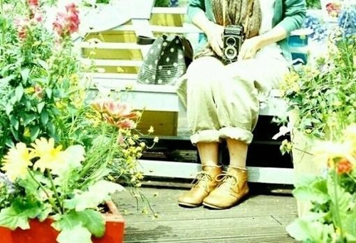 一行行打動我們內(nèi)心的超唯美的現(xiàn)代詩和圖片精選8