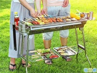 戶外燒烤的開心說說帶圖片 周末一群人燒烤的心情說說1