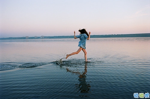 最新情緒低落的微信說說帶圖片 心情不好胡思亂想的一些話15